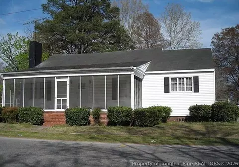 209 S Morro St, Fairmont, NC 28340