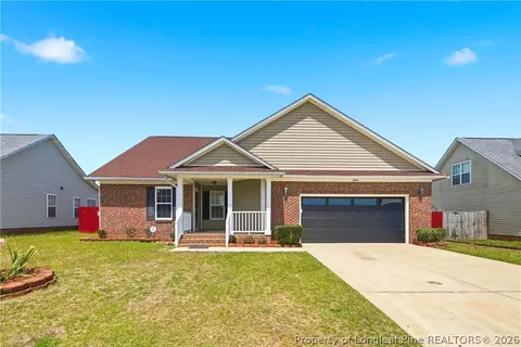 2955 Dalmation Dr, Hope Mills, NC 28348
