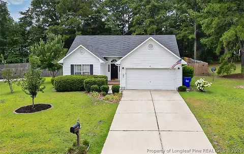 107 Elderberry Ct, Raeford, NC 28376