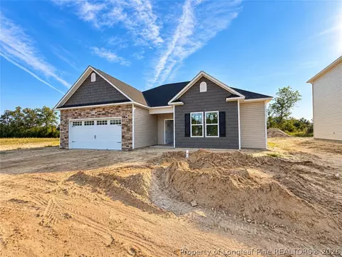 4445 Bunkers Bay Ln, Parkton, NC 28371