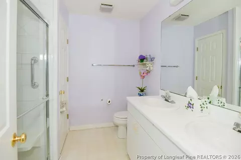 Bath - 2545 SW Longleaf Dr SW, Pinehurst, NC 28374 photo 2 of 4