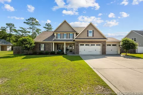 4763 Mckinnon Farm Dr, Fayetteville, NC 28304