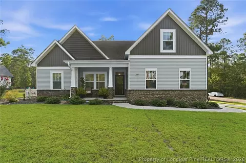 30240 W Lake Dr, Wagram, NC 28396
