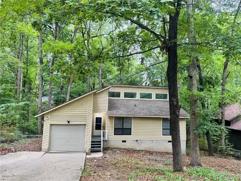 5944 Dalton Rd, Fayetteville, NC 28314