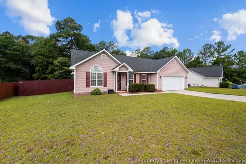 120 Raymond St, Raeford, NC 28376