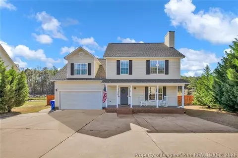 120 Kristin Ave, Spring Lake, NC 28390