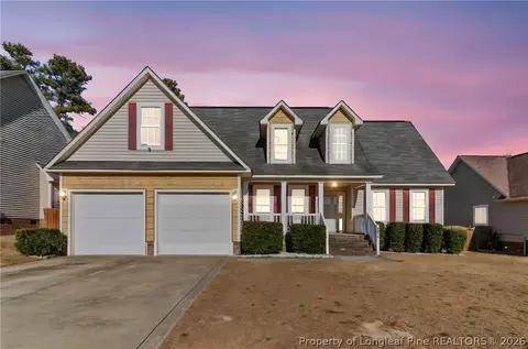 9008 Grouse Run Ln, Fayetteville, NC 28314