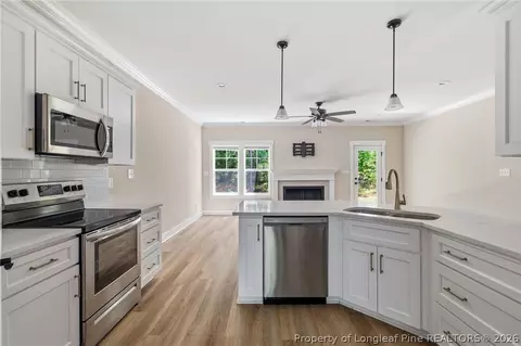Kitchen - 556 Bald Eagle Dr, Vass, NC 28394 photo 2 of 6