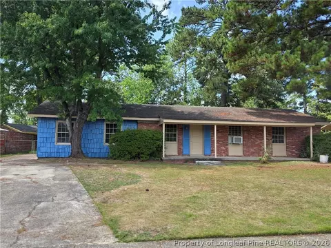 838 Montclair Rd, Fayetteville, NC 28314