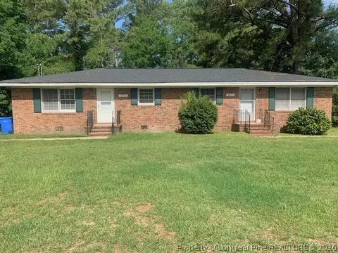 814 Varsity Dr #A-B, Fayetteville, NC 28304