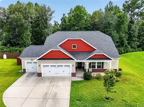 346 Bridgehaven Dr, Raeford, NC 28376