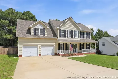 95 Mountain View Dr, Sanford, NC 27332