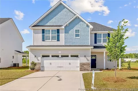 1922 Bluffside Dr, Fayetteville, NC 28312