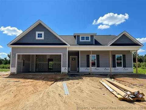 201 Ashley Heights Dr, Aberdeen, NC 28315