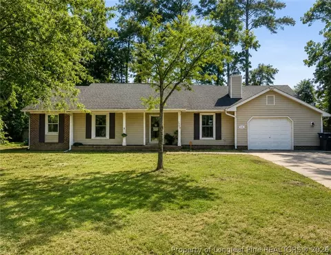 7209 Pebblebrook Dr, Fayetteville, NC 28314