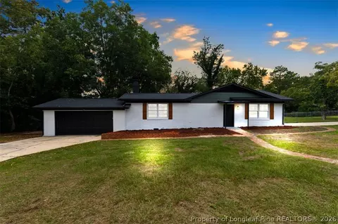 7607 Decatur Dr, Fayetteville, NC 28303