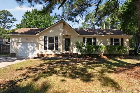 1608 Tysor Dr, Fayetteville, NC 28304