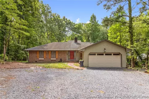 6093 Dunes Dr, Sanford, NC 27332