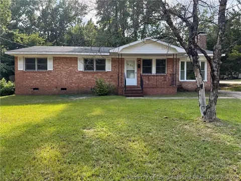 1623 Gibson St, Fayetteville, NC 28301