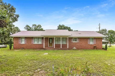 423 Posey Farm Rd, Raeford, NC 28376