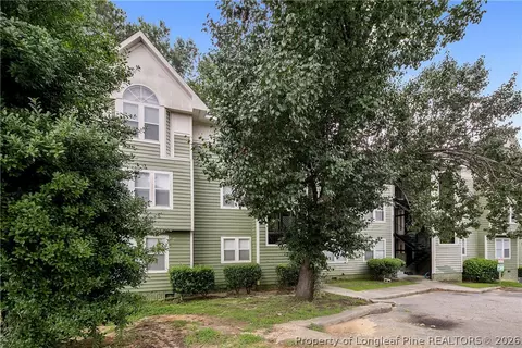 6724 Willowbrook Dr #7, Fayetteville, NC 28314