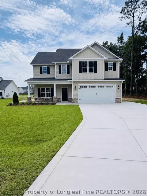 4736 Slew Dr, Hope Mills, NC 28348