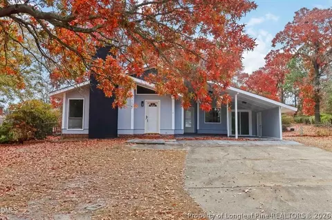 5609 Bowman Ct, Fayetteville, NC 28304