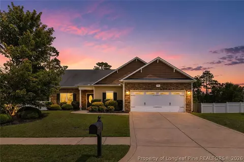 1082 Saint Johns Loop Rd, Raeford, NC 28376