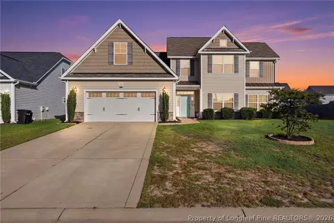328 Whitestone Dr, Fayetteville, NC 28312