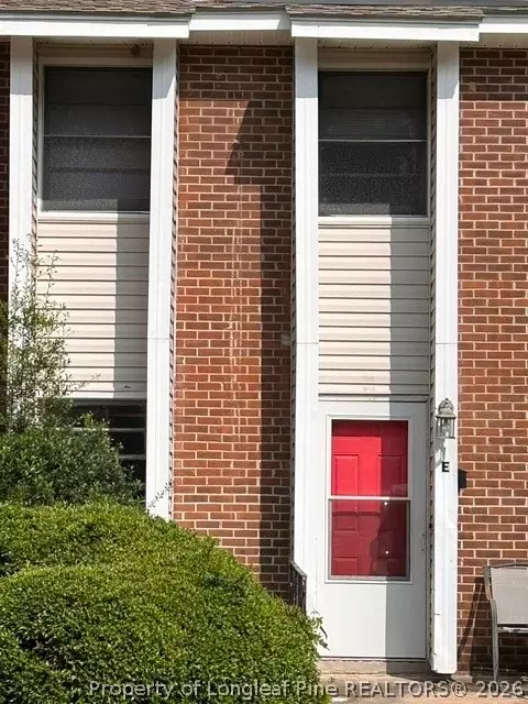 573 Winding Creek Rd #E, Fayetteville, NC 28305