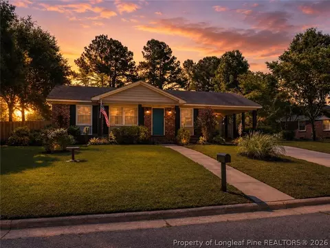 110 Westfield Dr, Dunn, NC 28334