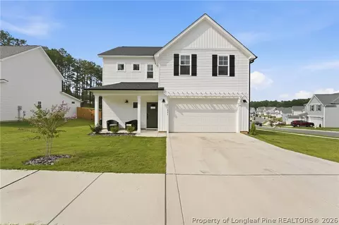 621 Chambers Dr, Southern Pines, NC 28387