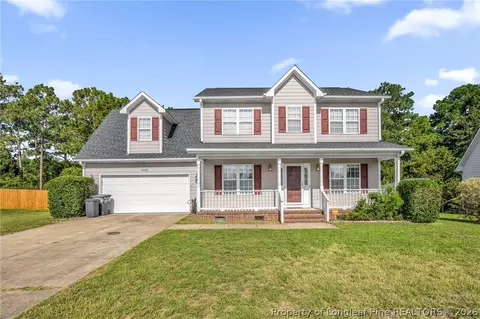 3028 Piney Mountain Dr, Hope Mills, NC 28348