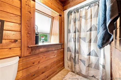 Bath - 254 Docs Rd, Lillington, NC 27546 photo 5 of 6