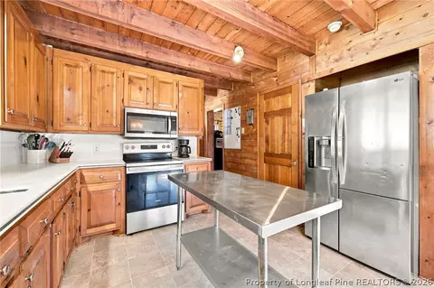 Kitchen - 254 Docs Rd, Lillington, NC 27546 photo 6 of 6