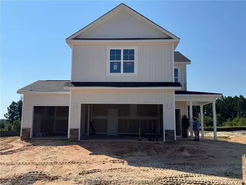 189 Ashley Heights Dr, Aberdeen, NC 28315