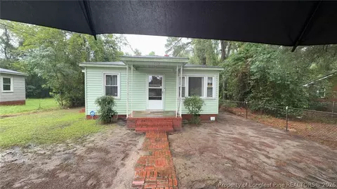 3232 Chandler St, Fayetteville, NC 28303