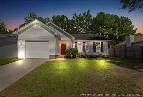 6430 Applewhite Rd, Fayetteville, NC 28304