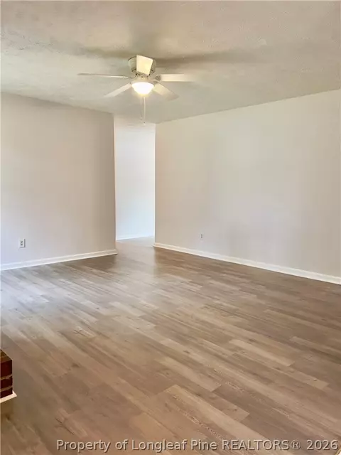 5712 Bibar Rd, Fayetteville, NC 28304