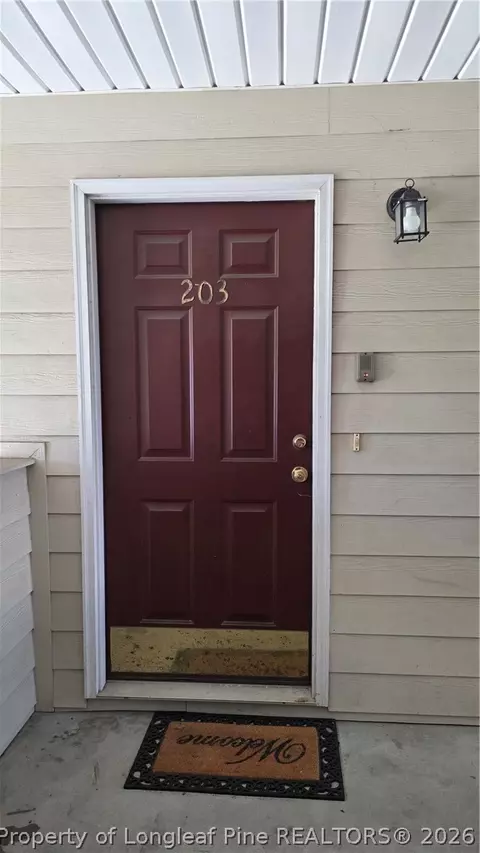 1851 Balmoral Dr, Fayetteville, NC 28304