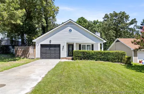 512 Andover Rd, Fayetteville, NC 28311