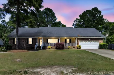 215 Triple Crown Dr, Raeford, NC 28376