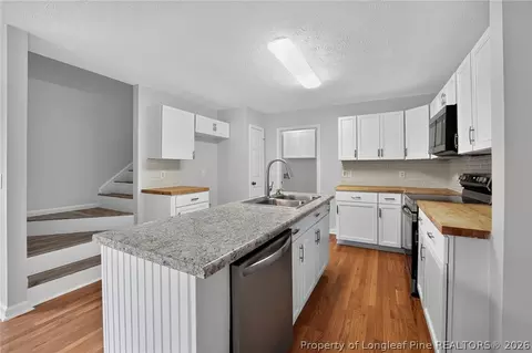 Kitchen - 164 Chesapeake Rd, Cameron, NC 28326 photo 4 of 5