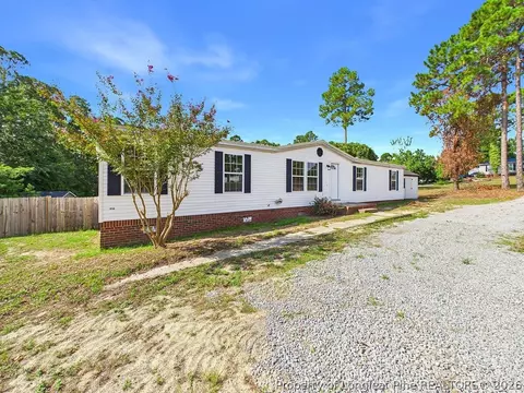 142 Castle Wood Wood, Sanford, NC 27332