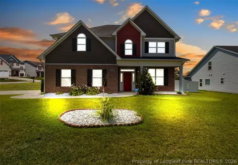 6005 Crown Ridge Ct, Fayetteville, NC 28314