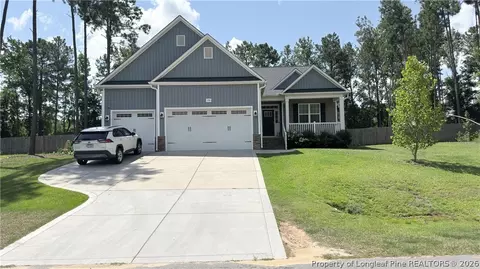 108 Godwin Ct, Sanford, NC 27330