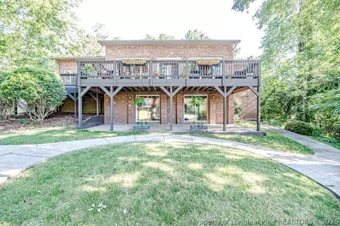 758 Turnbury Ct, Sanford, NC 27332