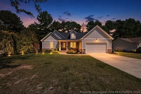 6043 Saint Andrews Dr, Sanford, NC 27332