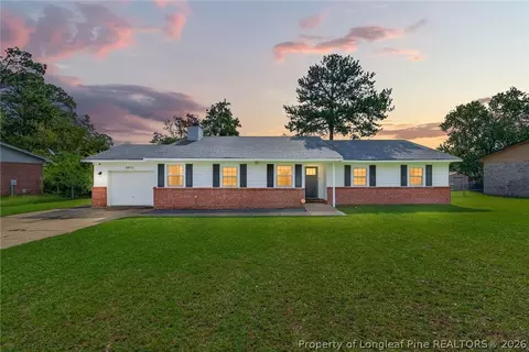 6853 Ferncreek Pl, Fayetteville, NC 28314