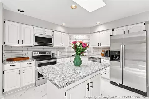 Kitchen - 965 Monticello Dr, Pinehurst, NC 28374 photo 4 of 5